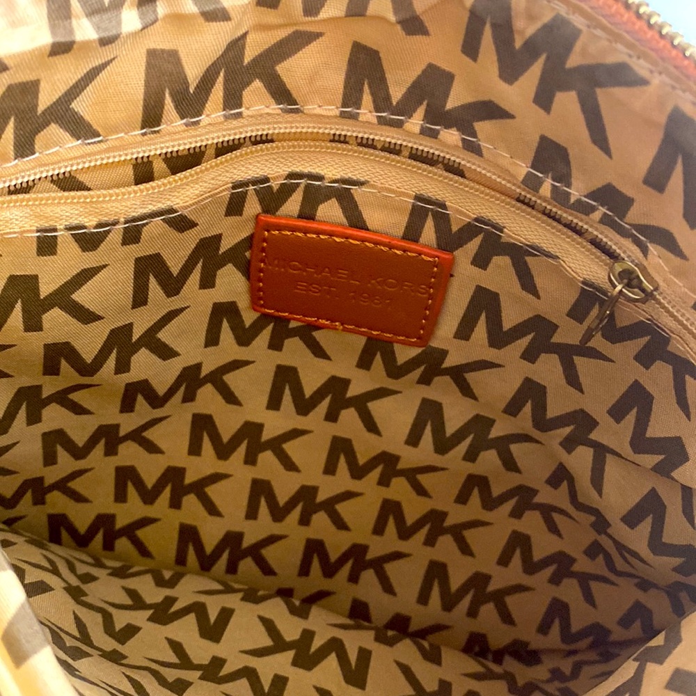 Michael Kors crossbody purse